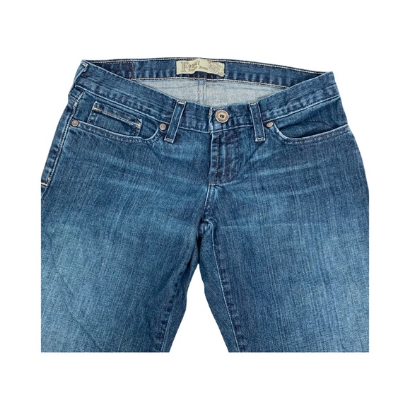 Fossil Brand Jeans Swift Boot Cut Size 2R Blue Medium Wash Distressed Bottom Hem - Picture 7 of 12